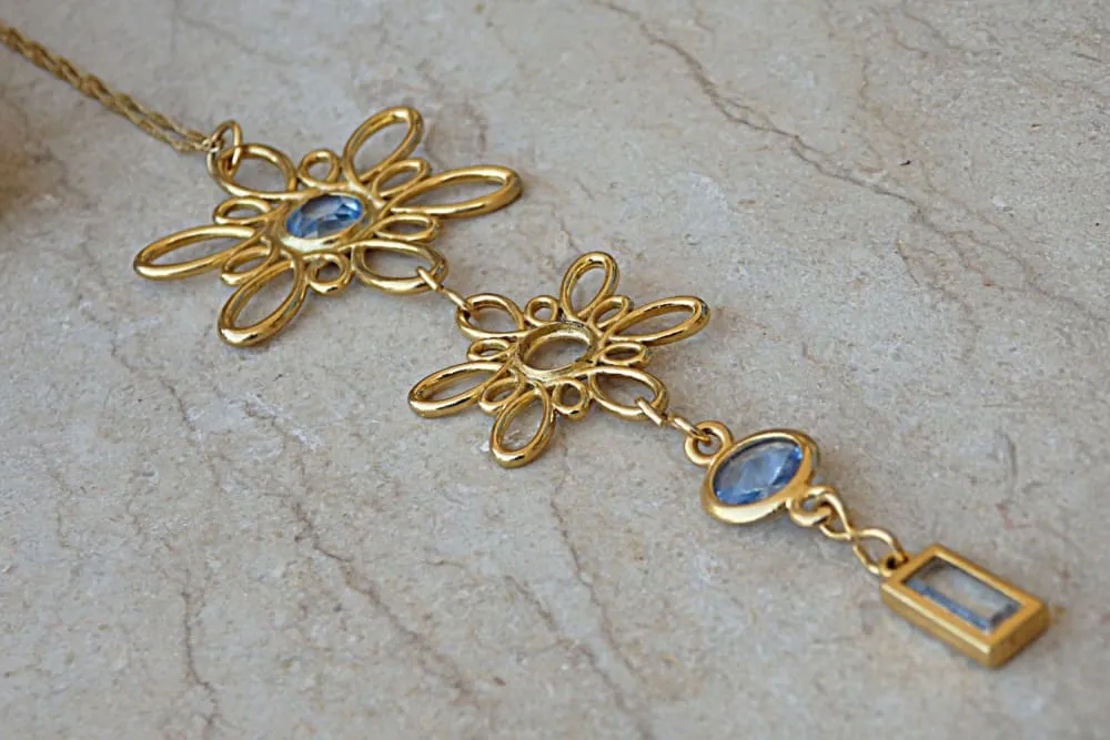 Drop necklace