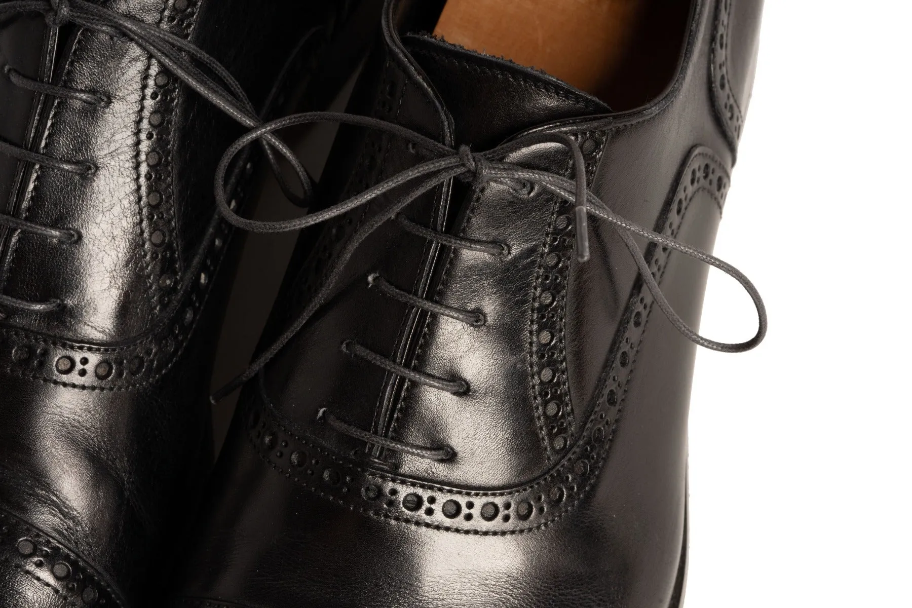 Round Dark Charcoal Waxed Cotton Shoelaces